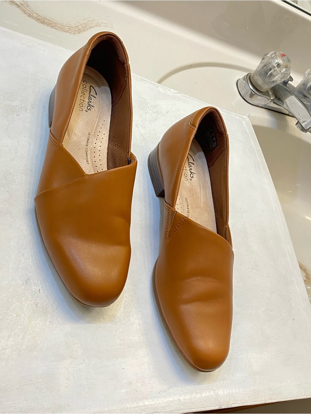 Clarks Juliet Palm loafers, Women’s Size 8.5M excellent condition perfect bottom